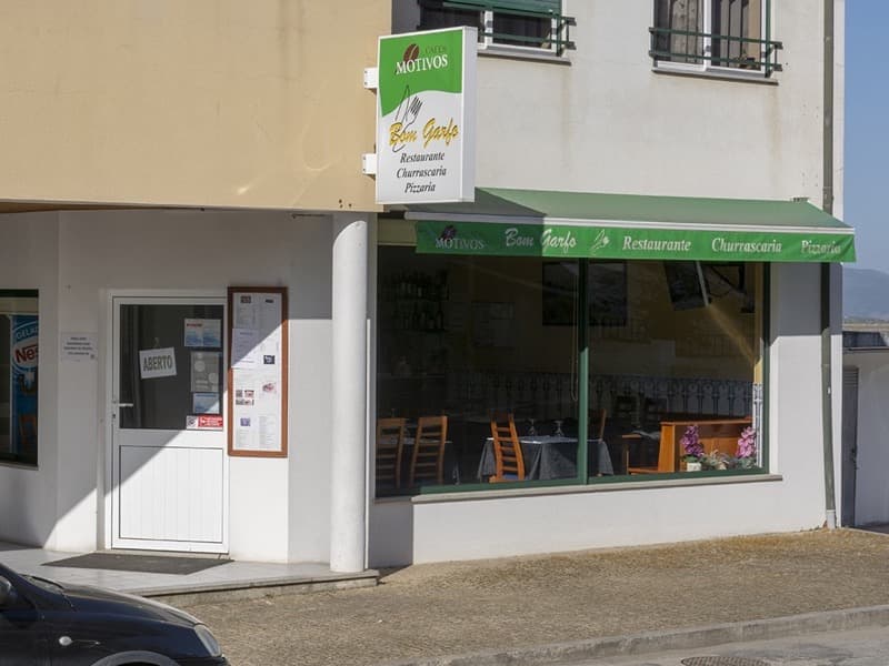 Logótipo de Bom Garfo — Restauração em Armamar