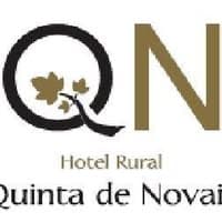 Logótipo de Hotel Rural Quinta de Novais — Alojamento em Arouca