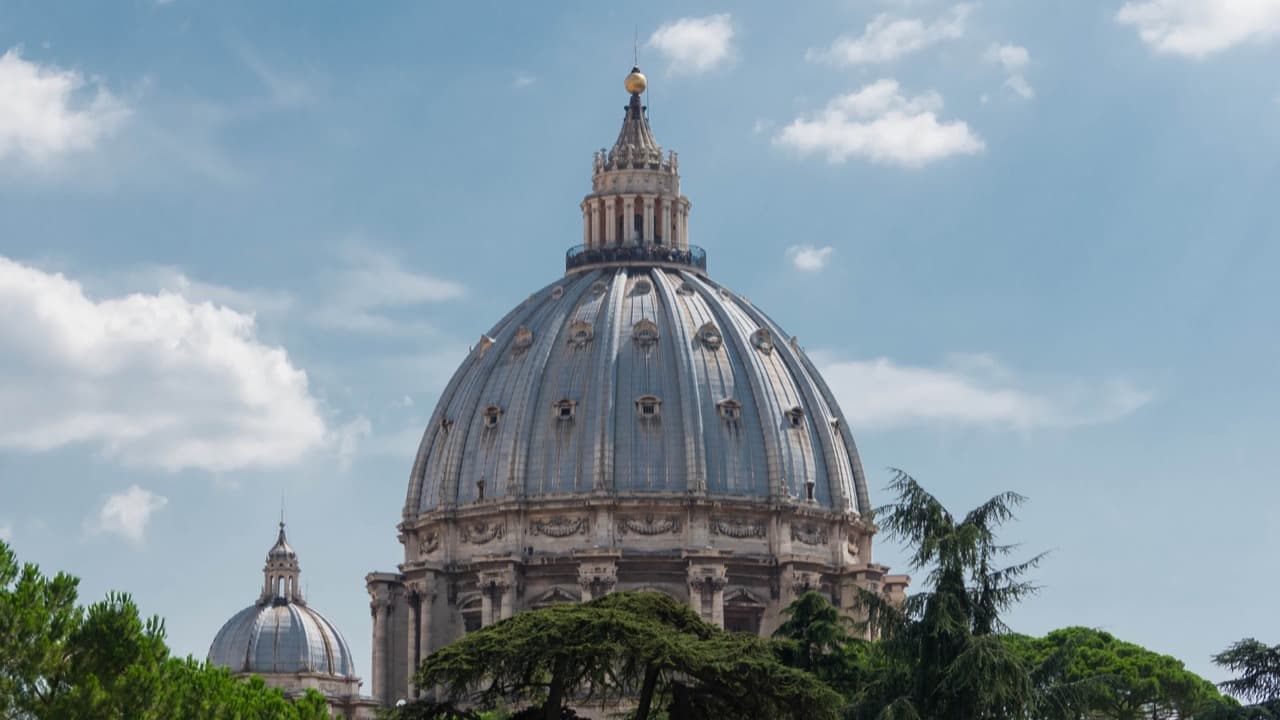 Imagem da notícia: Pároco de Mamouros integrou delegação recebida pelo Papa no Vaticano