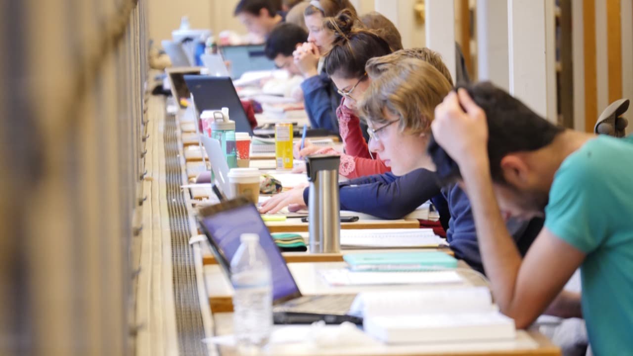 Imagem da notícia: Câmara de Évora dá as boas-vindas aos novos estudantes da Universidade