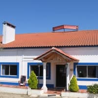 Logótipo de Restaurante Tia Rosa — Restauração