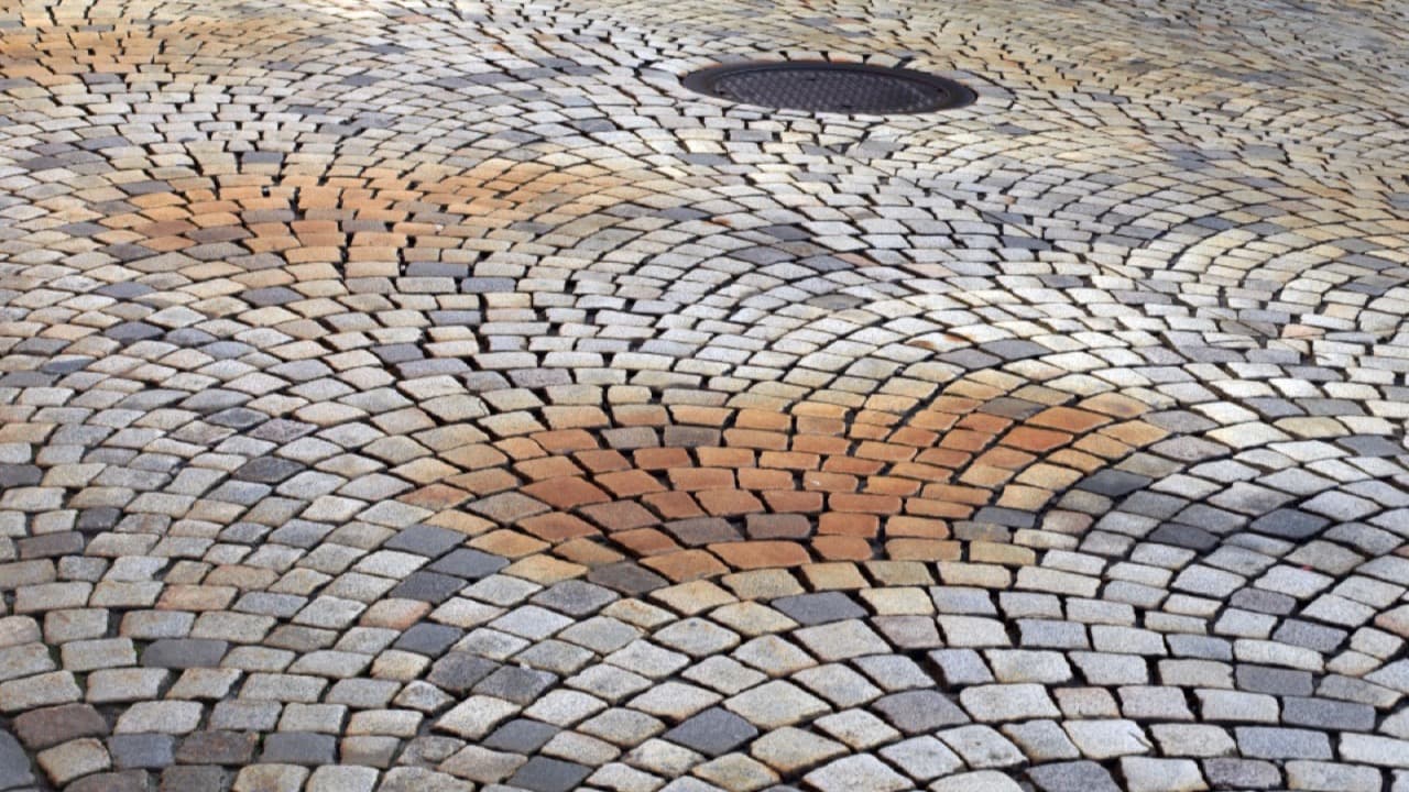 Imagem da notícia: Obras na calçada em torno do Palácio Nacional arrancam a 24 de agosto