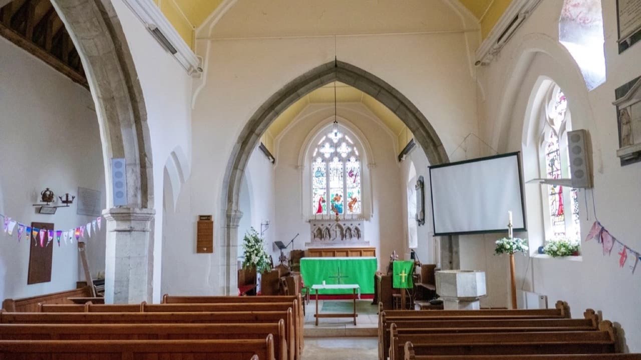 Imagem da notícia: Obras de requalificação da Igreja Matriz de Ranhados assinaladas com placa comemorativa