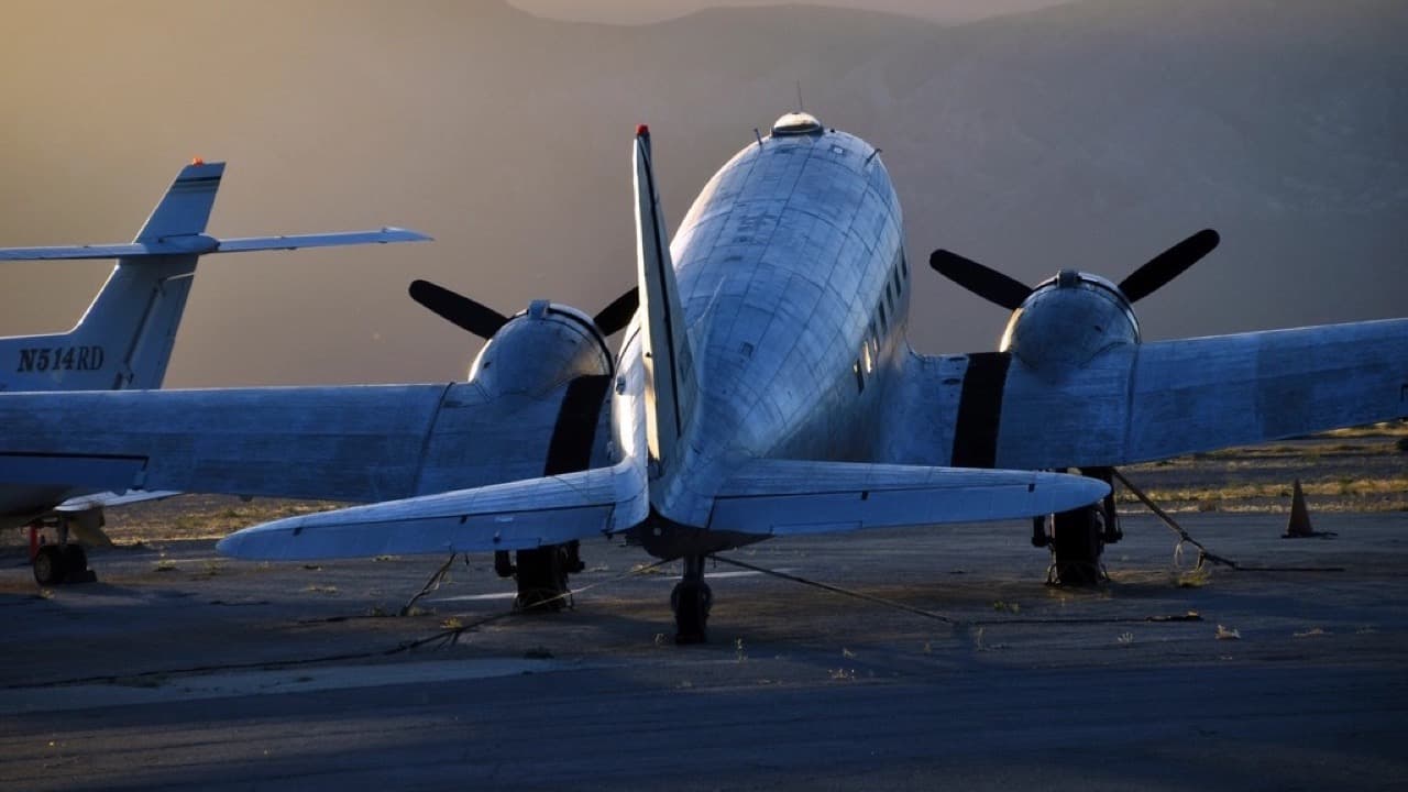 Imagem da notícia: Crianças de Nelas descobrem o mundo da aviação no Aeroclube de Viseu
