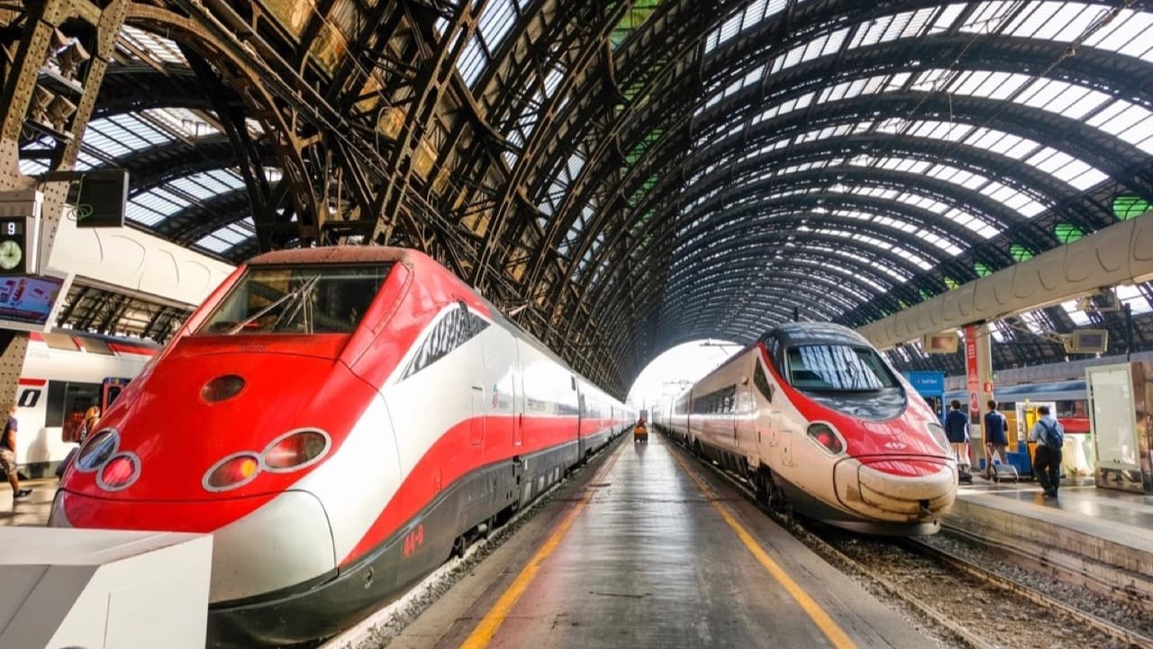 Imagem da notícia: Infraestruturas de Portugal inicia testes a 200 km/h na linha de alta velocidade Évora–Elvas
