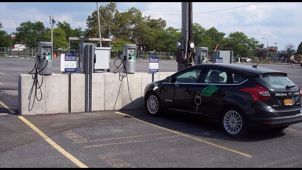 Imagem da notícia: Portel reforça frota municipal com veículos elétricos