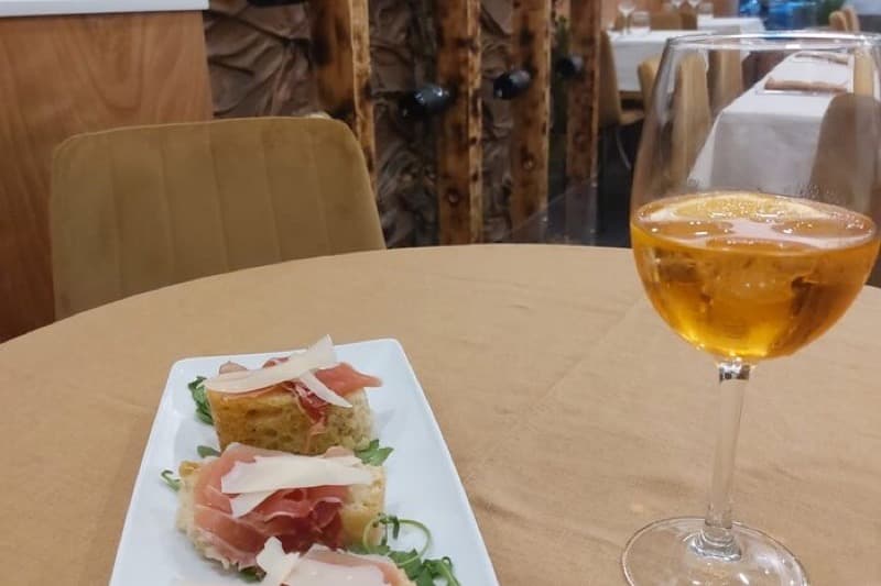 Logótipo de Restaurante Brasserie Ameal — Restauração em Oliveira do Hospital