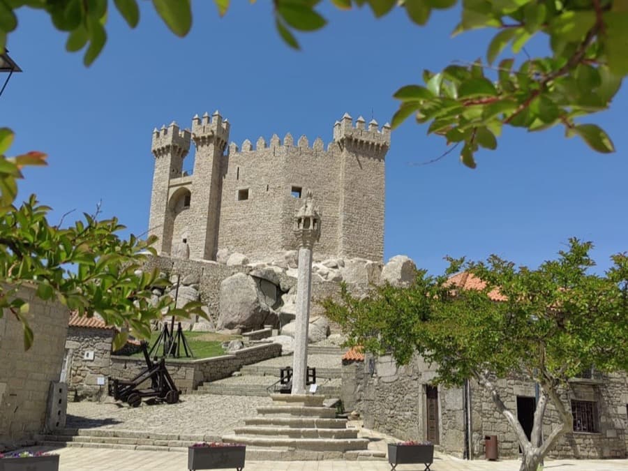 Logótipo de Castelo de Penedono — Cultura & Lazer em Penedono