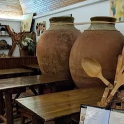 Logótipo de Restaurante Molhó Bico — Restauração