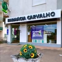 Logótipo de Farmácia Carvalho — Saúde em Tábua