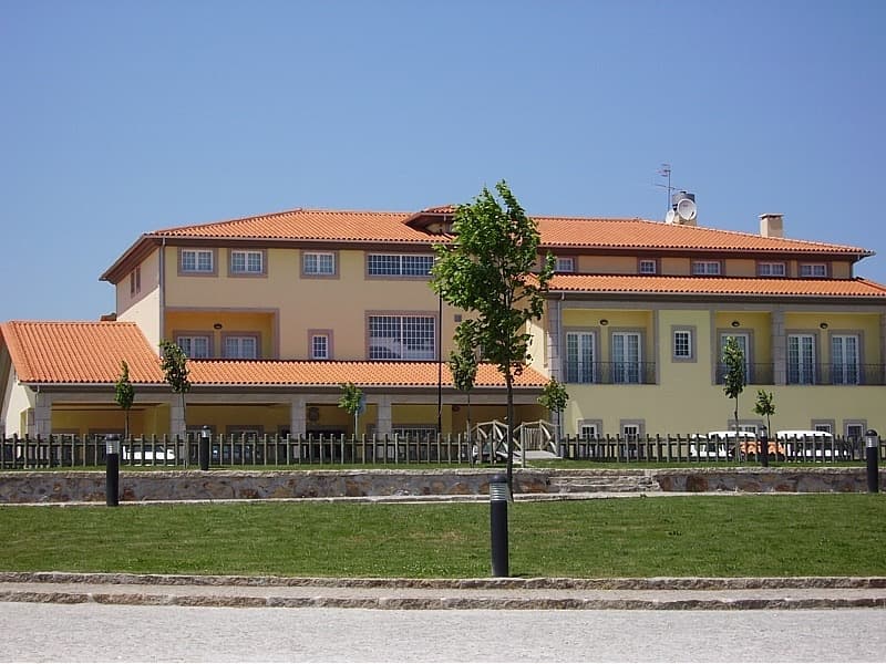 Logótipo de Hotel Mira Paiva — Alojamento em Vila Nova de Paiva