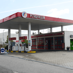 Logótipo de Petrofregim — Automóvel em Amarante
