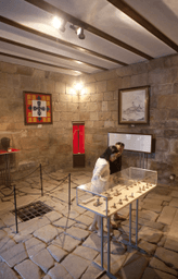Logótipo de Museu Militar — Cultura & Lazer em Chaves