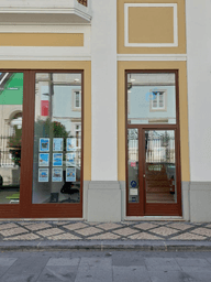 Logótipo de Coimbratur — Serviços em Coimbra