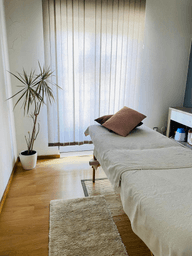 Logótipo de Refúgio Zen — Beleza & Bem-estar em Coimbra