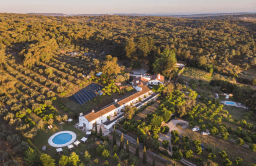 Logótipo de Imani Country House — Alojamento em Évora