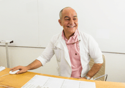 Logótipo de Clínica Do Amparo — Saúde em Funchal