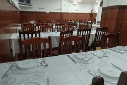 Logótipo de O Petisca — Restauração em Lisboa