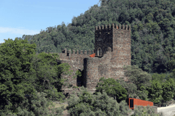 Logótipo de Castelo da Lousã — Cultura & Lazer em Lousã