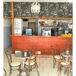 Logótipo de G & G Cafe — Restauração em Miranda do Corvo