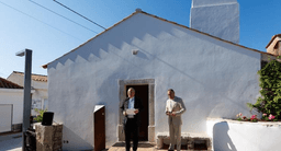Logótipo de Casa de Lúcia — Cultura & Lazer em Ourém