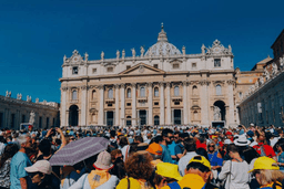 Logótipo de Protravel — Serviços em Ourém