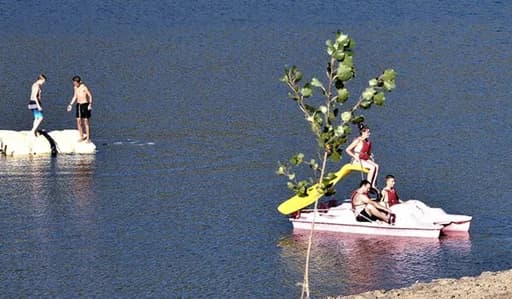 Logótipo de Área de Serviço — Alojamento