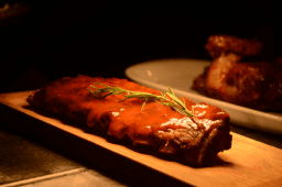 Logótipo de O Churrasco — Restauração em Ponta Delgada