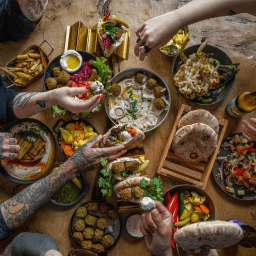 Logótipo de Cult of Pita — Restauração em Porto