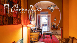Logótipo de Porto Riad — Alojamento em Porto