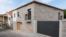 Logótipo de Casa da Eira — Alojamento em Vila Real
