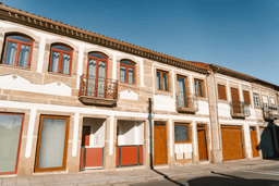 Logótipo de LR Vintage 65 — Alojamento em Vila Real