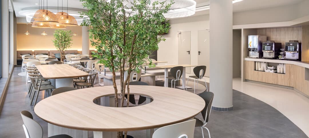 Logótipo de B&B Hotel Lisboa Montijo — Alojamento em Montijo