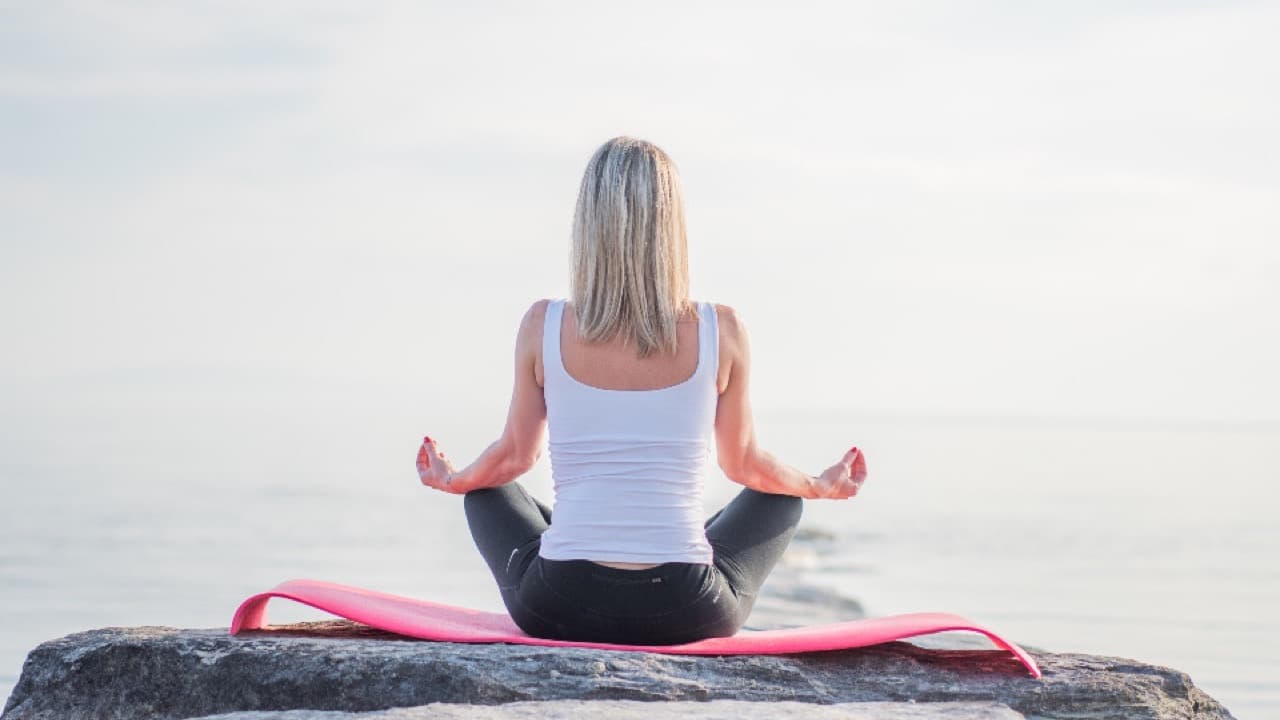 Imagem do evento: Verão Ativo 2026 — Yoga ao ar livre