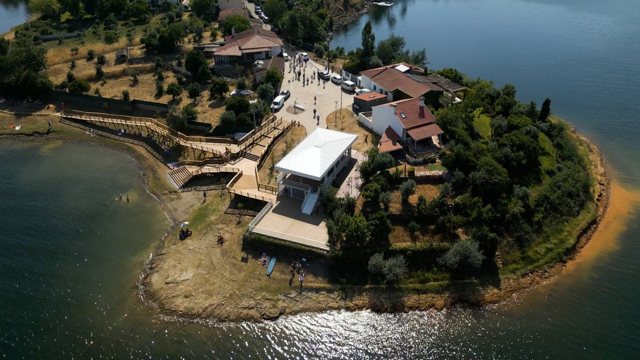 Imagem da notícia: Praia Fluvial da Bairrada candidata à Bandeira Azul 2027