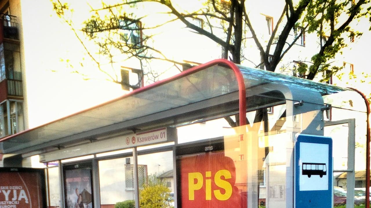 Imagem da notícia: Passes de transporte gratuitos para jovens