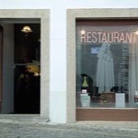 Logótipo de Restaurante Capa d'Honras — Restauração