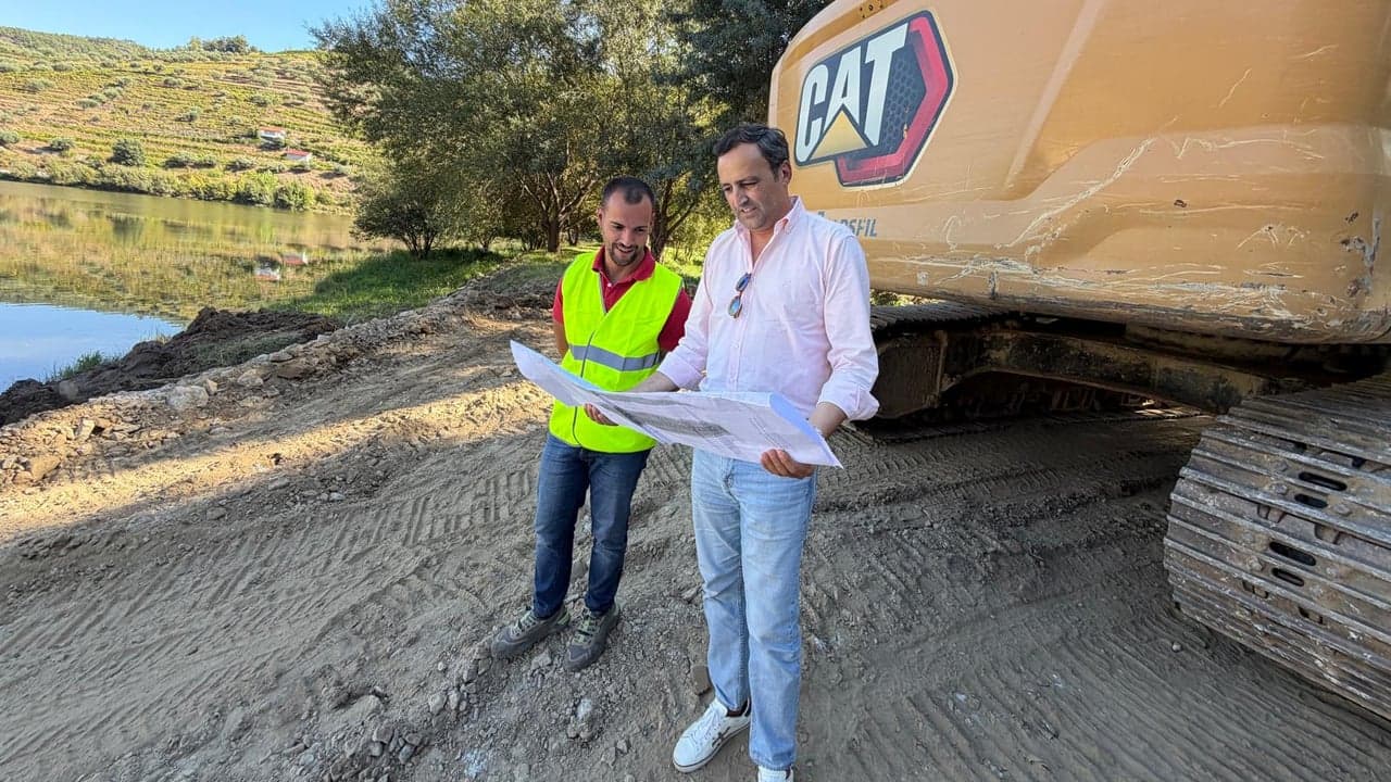 Imagem da notícia: Ribeira da Sobreira: iniciam obras de requalificação