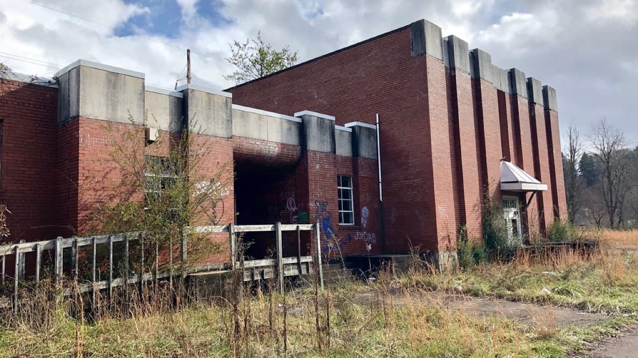 Imagem da notícia: Antiga escola de Minde vai acolher associações e ganhar função comunitária
