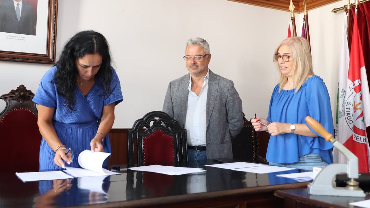 Imagem da notícia: Câmara Municipal aprova empréstimo para reconstrução de infraestruturas