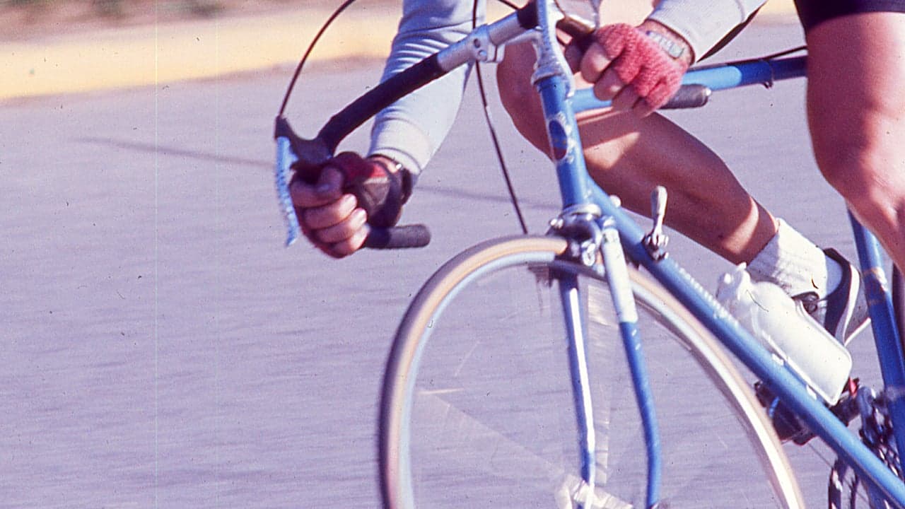 Imagem da notícia: Grande Prémio Alves Barbosa traz ciclismo jovem a Coimbra