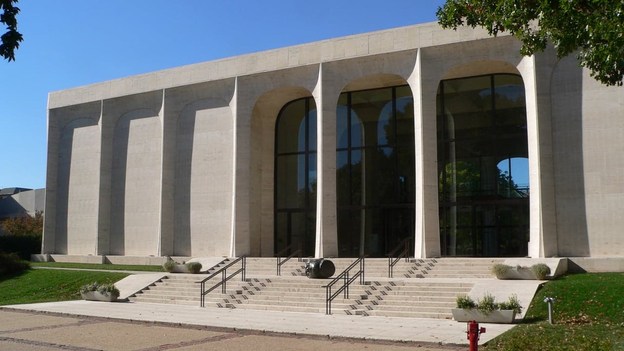 Imagem da notícia: Universidade de Coimbra acolhe centenas de alunos internacionais