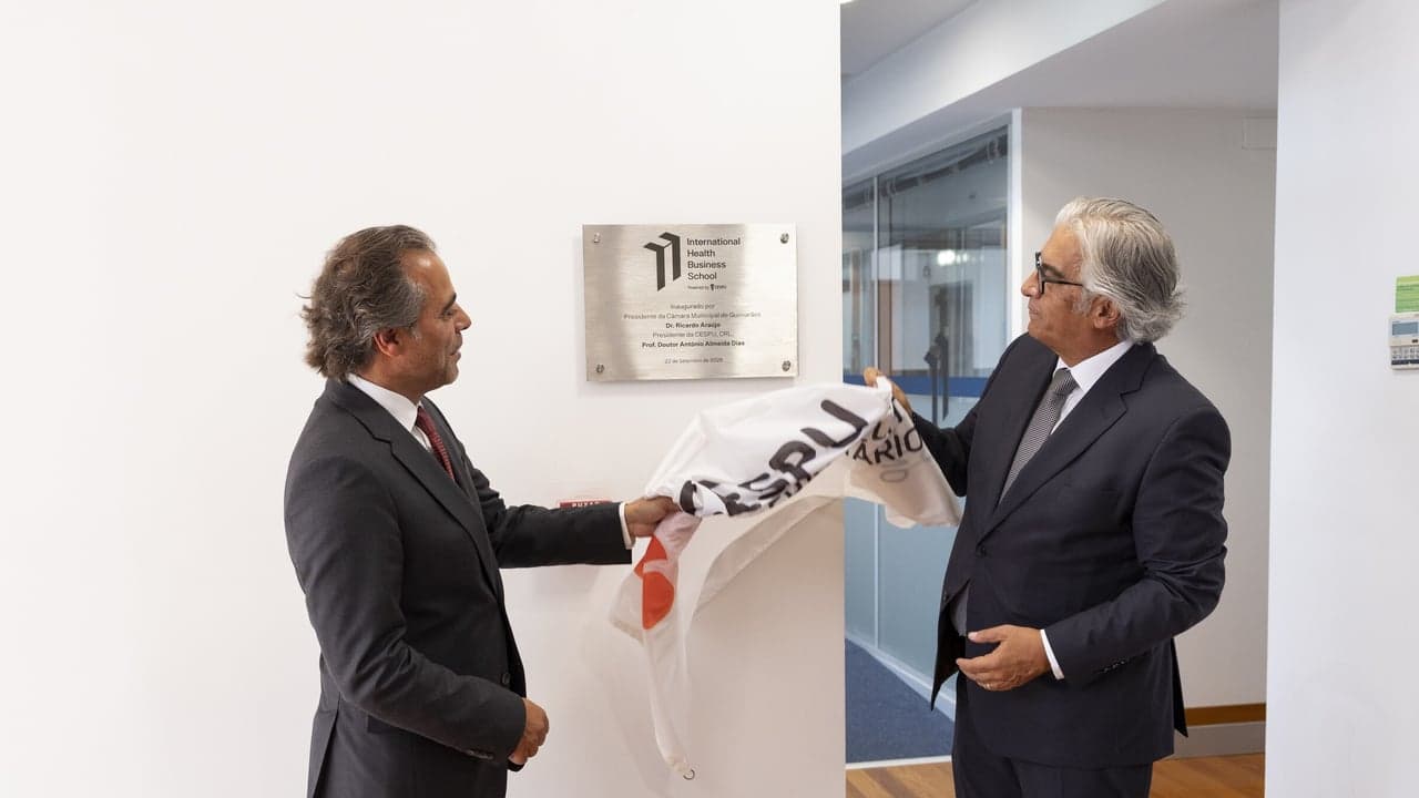 Imagem da notícia: Guimarães inaugura escola internacional de gestão da saúde