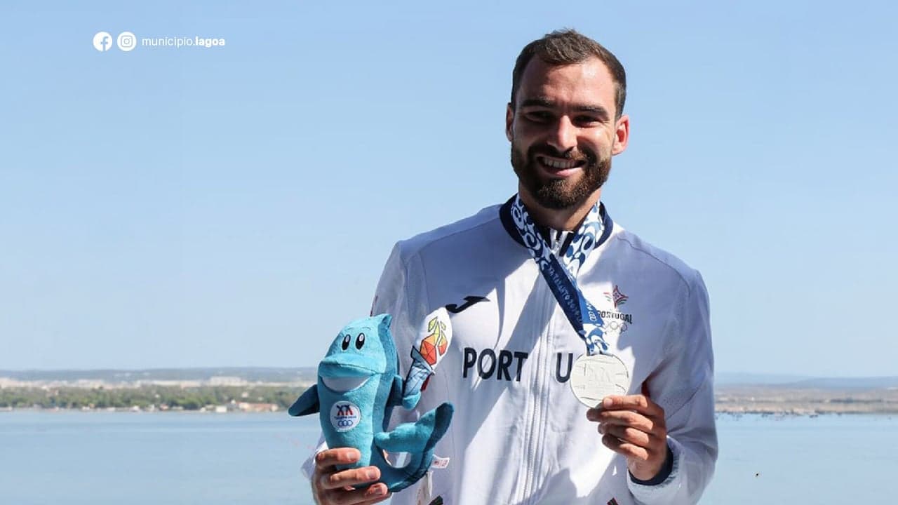 Imagem da notícia: Iago Bebiano conquista prata em canoagem nos Jogos do Mediterrâneo