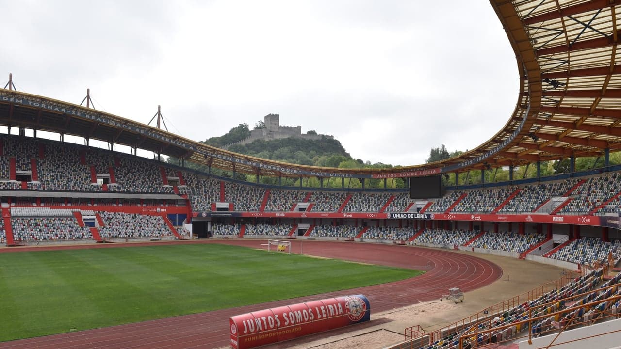 Imagem da notícia: Leiria distribui 334 mil euros em apoio a clubes desportivos
