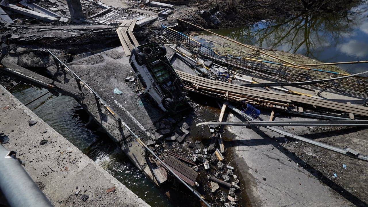 Imagem da notícia: Circulação na A24 restabelecida após consolidação do talude