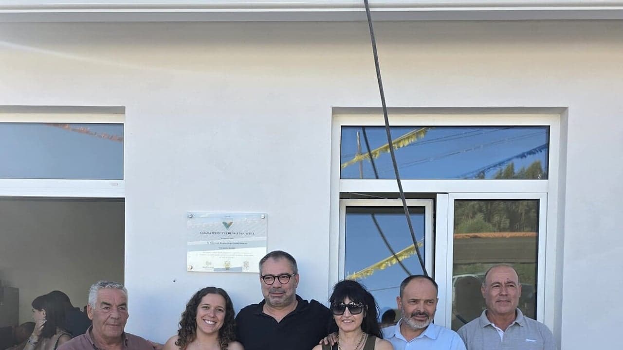Imagem da notícia: Casa da Juventude de Vale de Ovelha inaugura nova sede