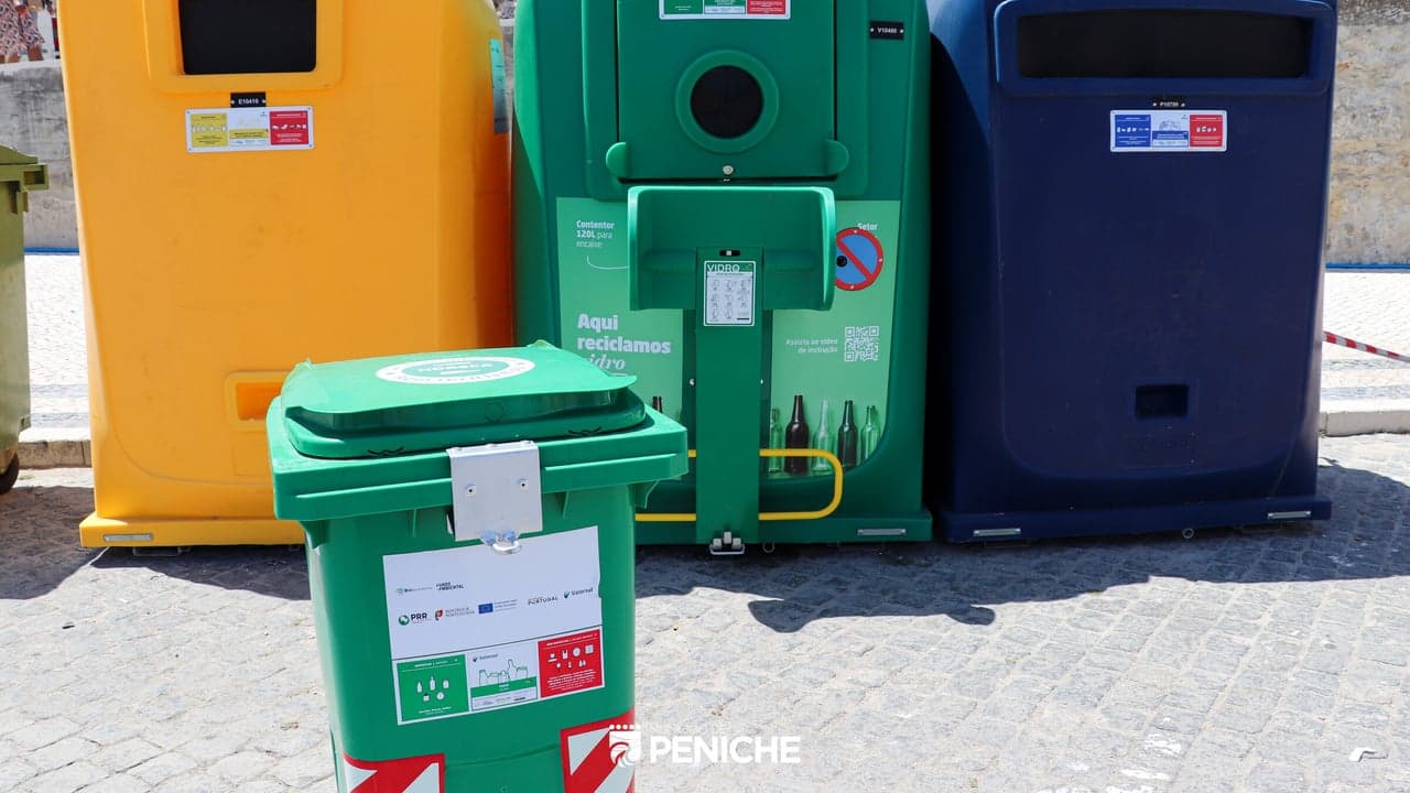 Imagem da notícia: Peniche recebe novo sistema de recolha de vidro