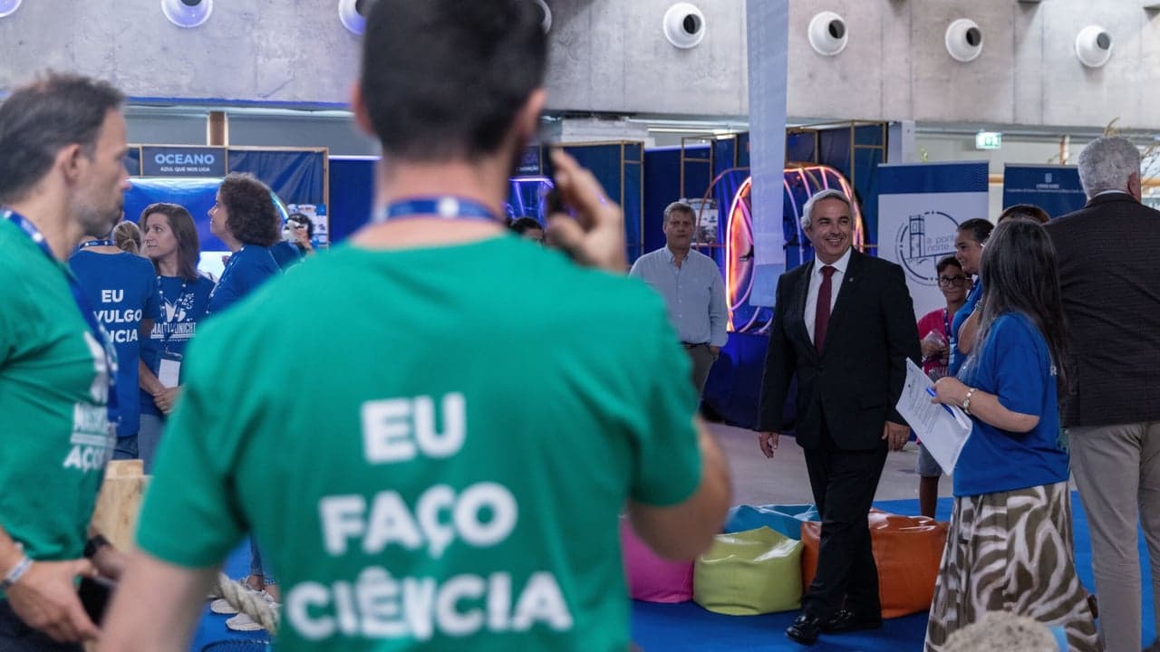 Imagem da notícia: Presidente da câmara defende ciência como motor do futuro dos Açores