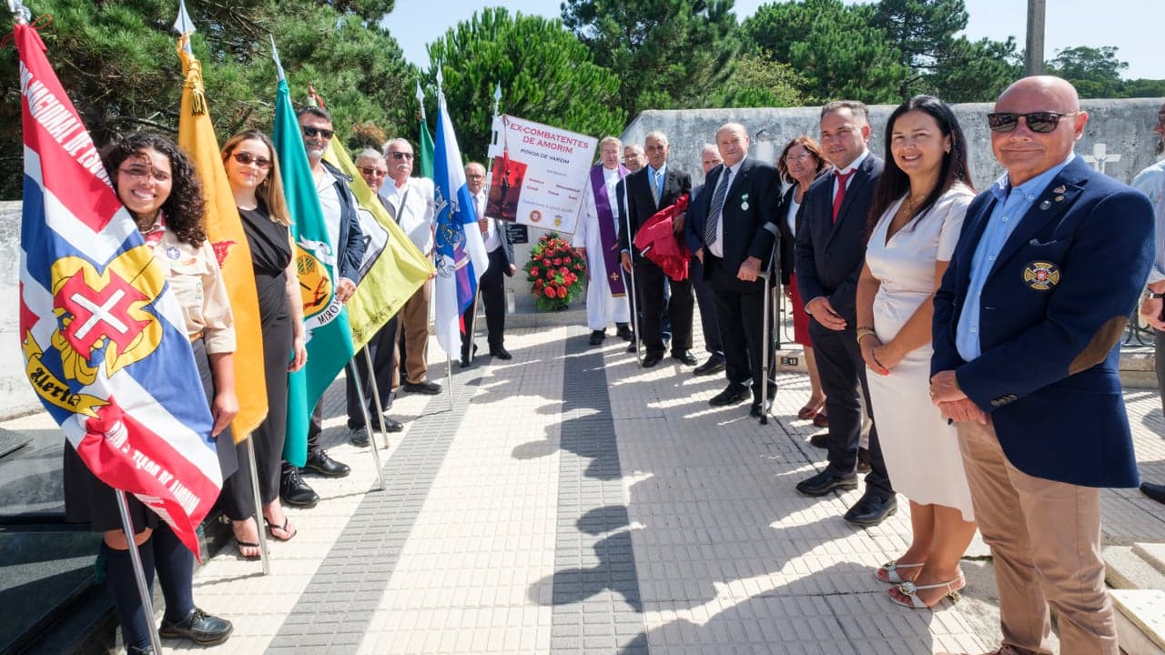 Imagem da notícia: Amorim homenageia ex-combatentes da Guerra Colonial